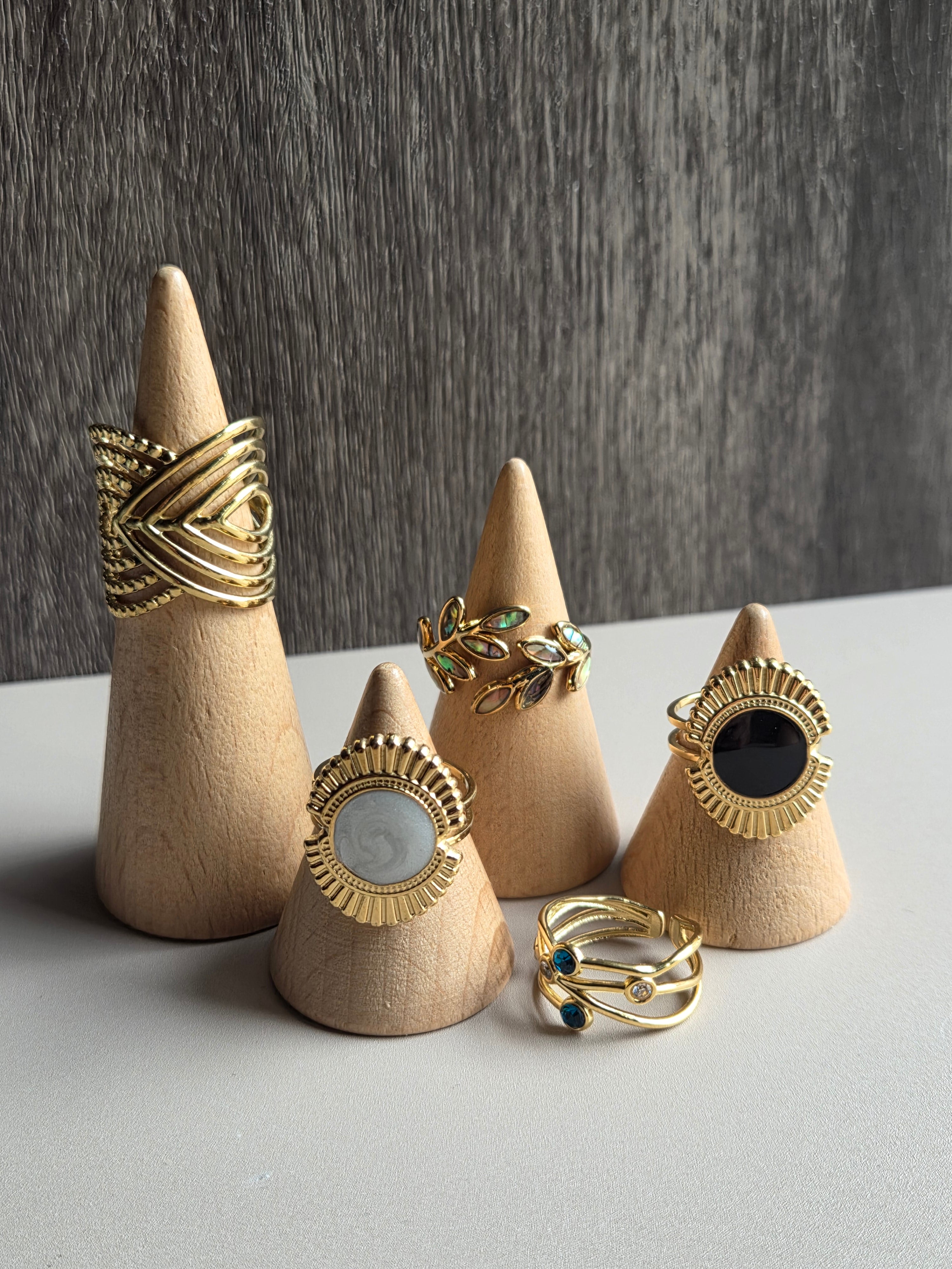 Elara Statement Ring