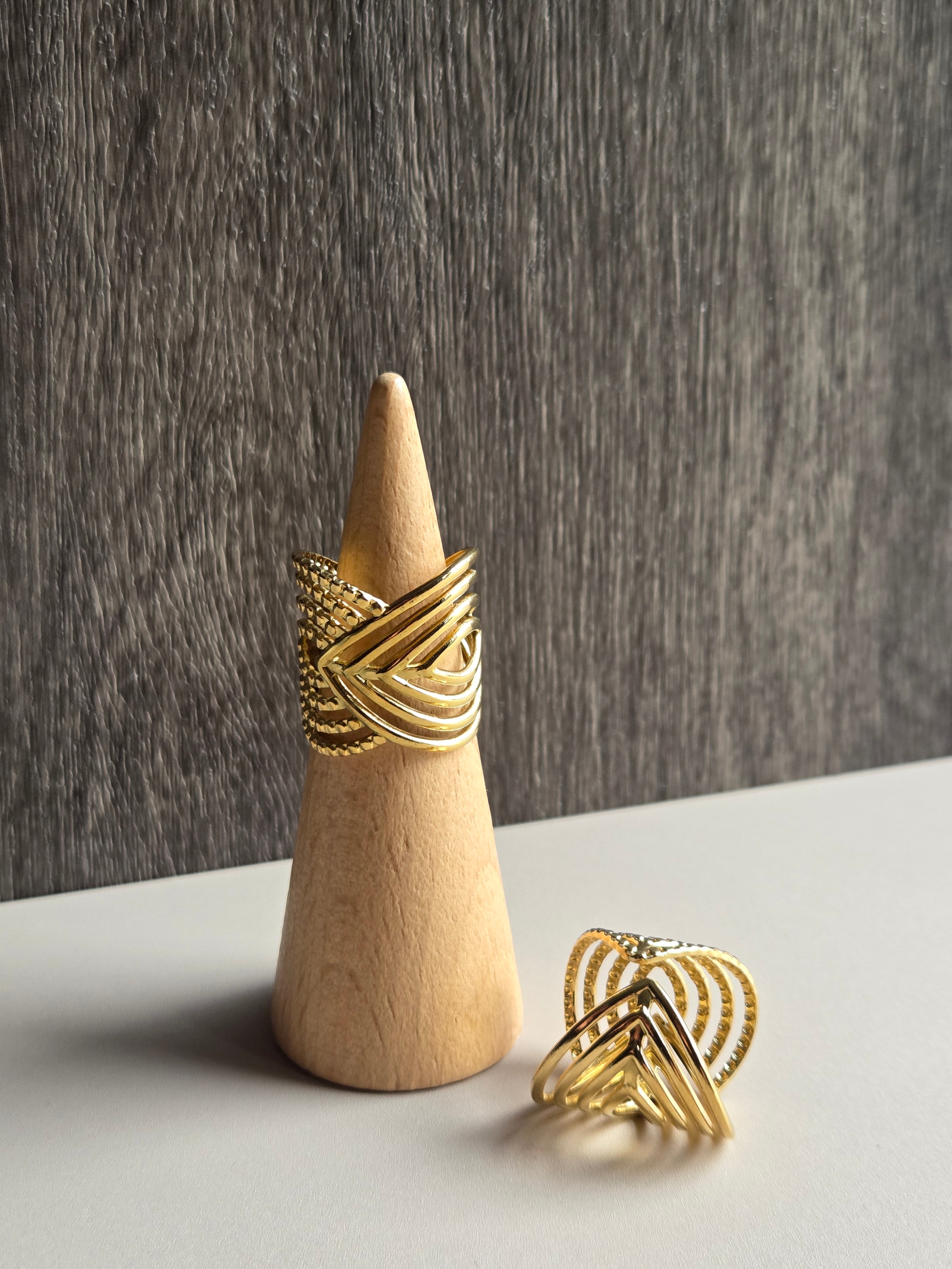 Stratus Statement Ring