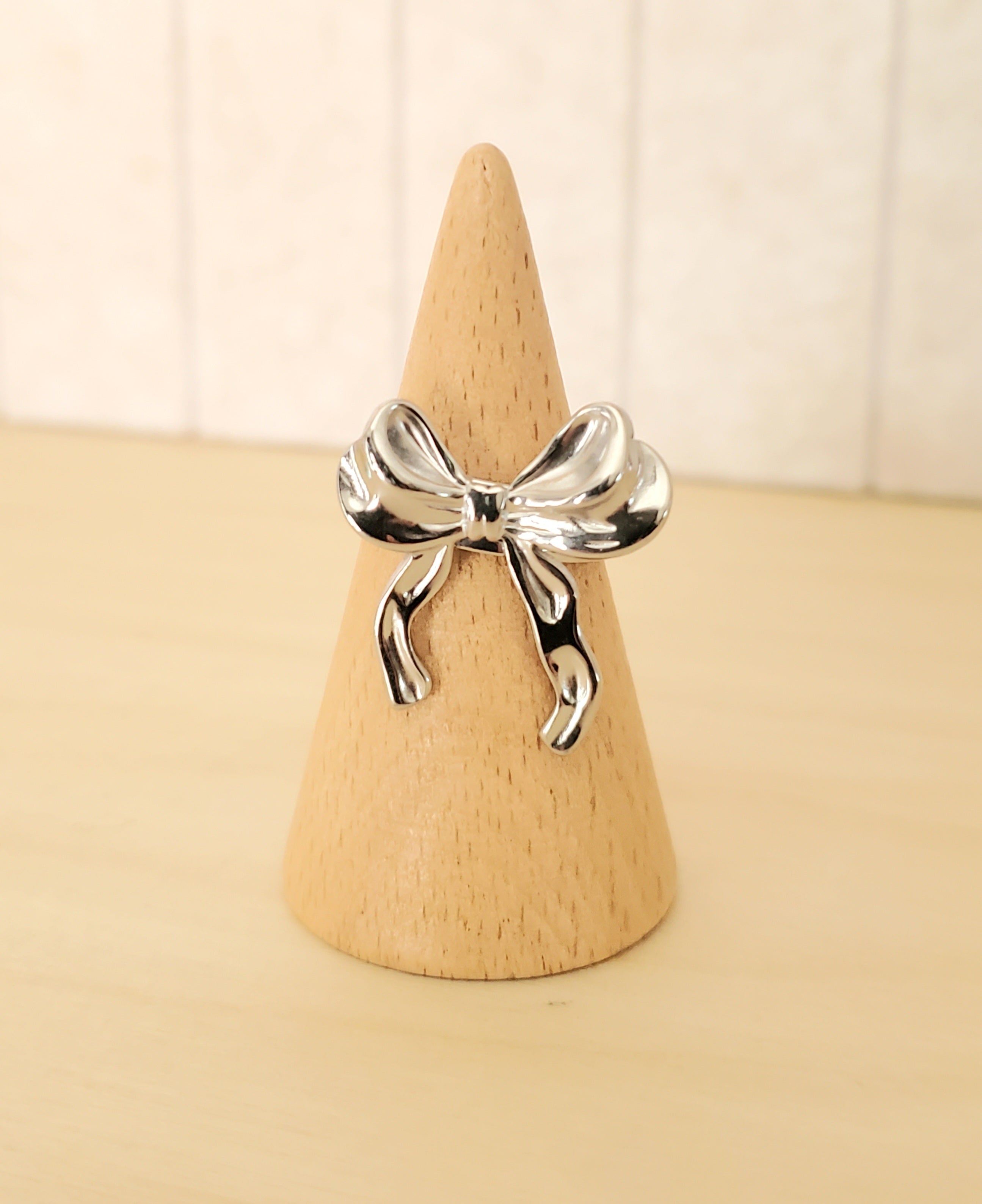 Bow Ribbon Statement Ring - Gold/Silver