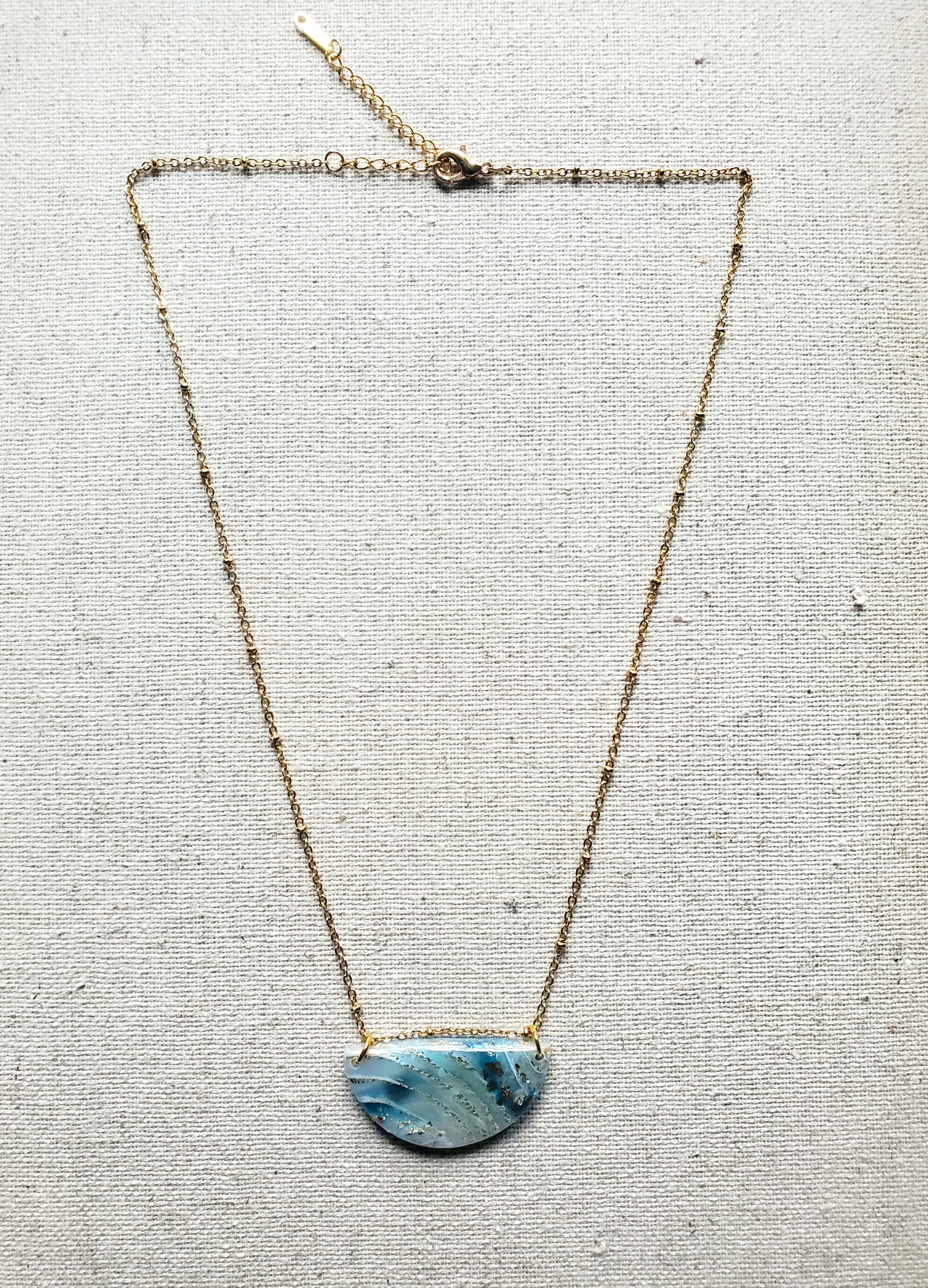 Agate Inspired Mini Pendant Necklace